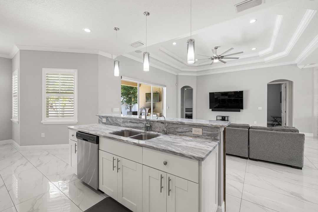 Property p4 image 14